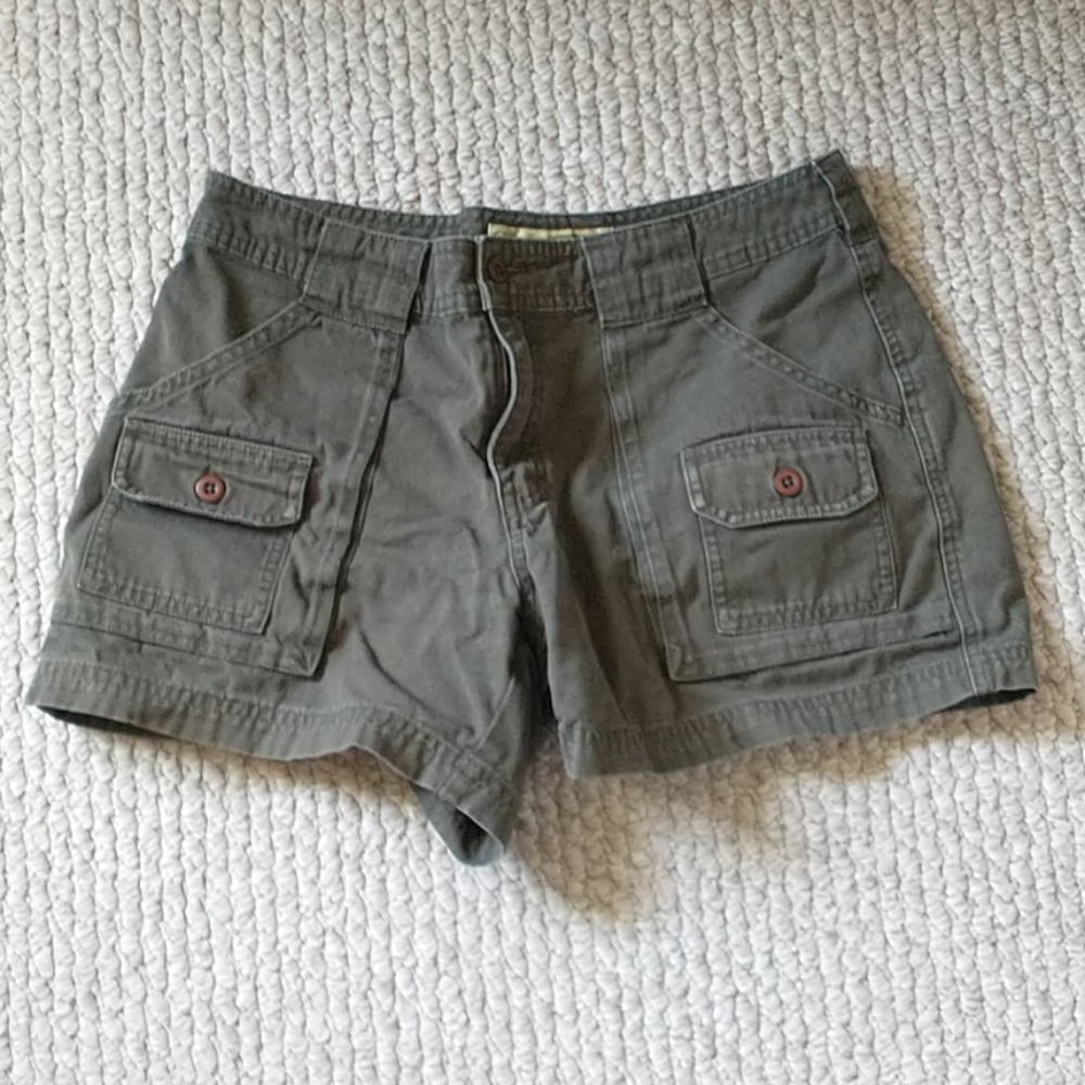 Cabela's dark green hiking shorts